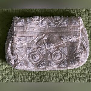 VINTAGE ELIZABETH ARDEN NY/PARIS CREAM/WHITE BEADED SMALL EVENING CLUTCH HANDBAG